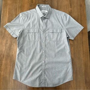 Calvin Klein Button-down